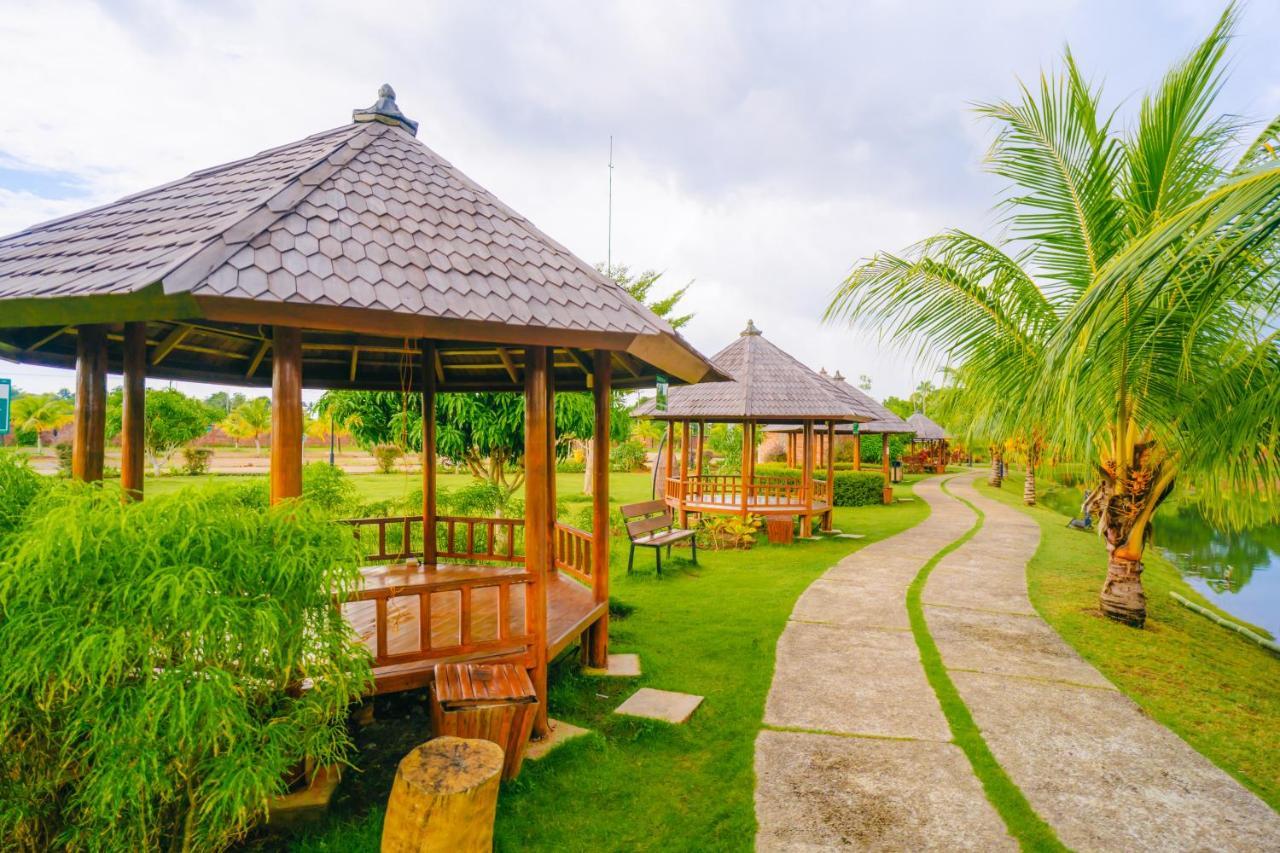 De Bintan Villa Tenaga Экстерьер фото